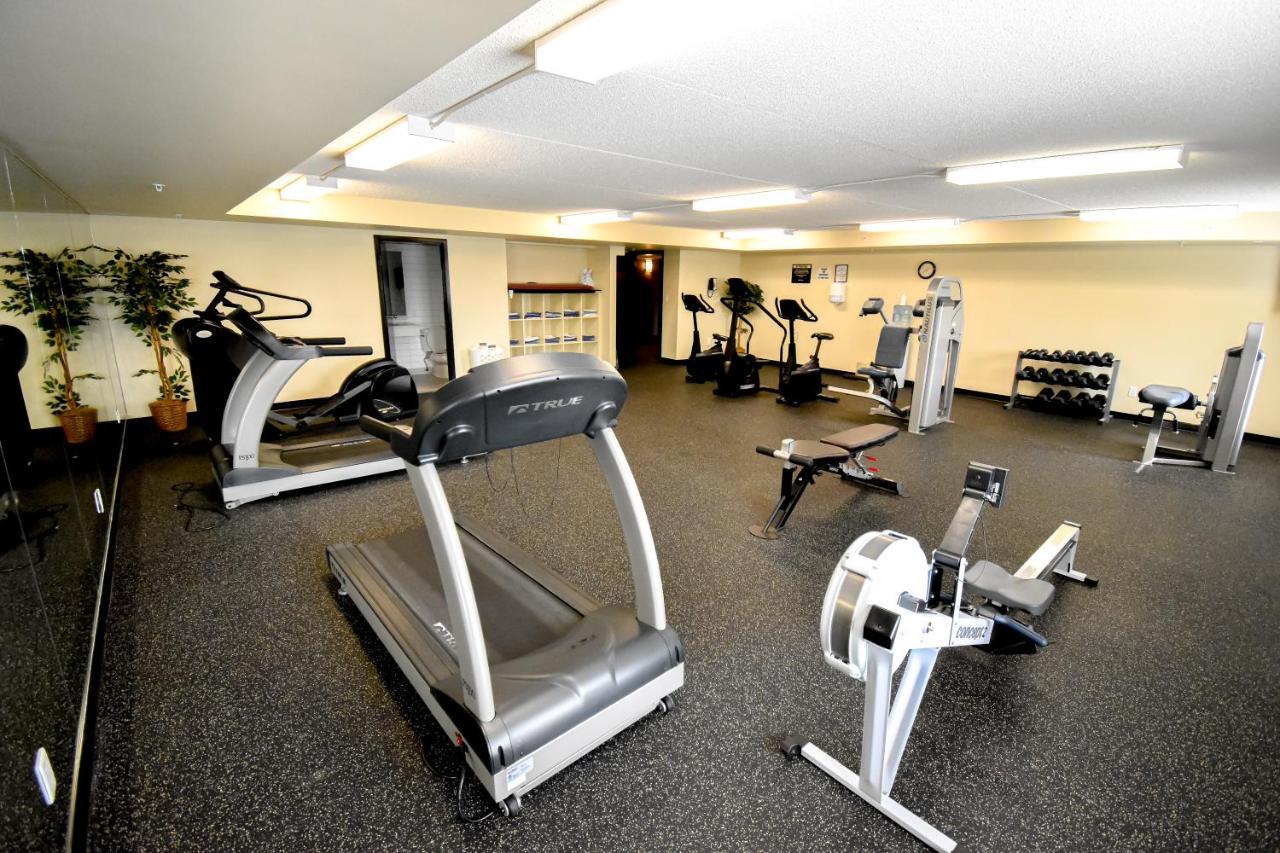 Canad Inns Destination Centre Club Regent Casino Hotel Winnipeg Esterno foto