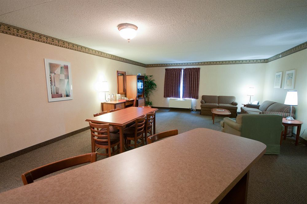 Canad Inns Destination Centre Club Regent Casino Hotel Winnipeg Esterno foto