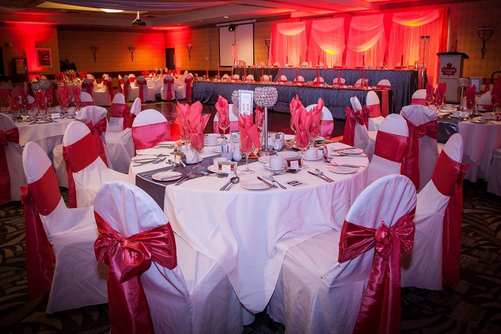 Canad Inns Destination Centre Club Regent Casino Hotel Winnipeg Esterno foto